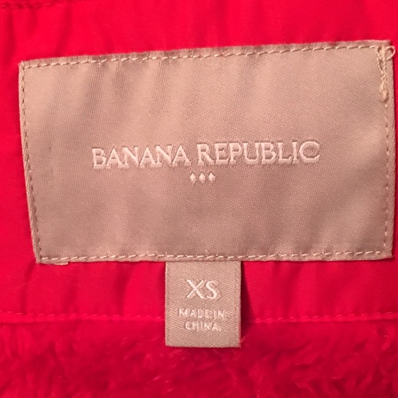 Women’s Red Banana Republic vest. - Picture 2 of 2